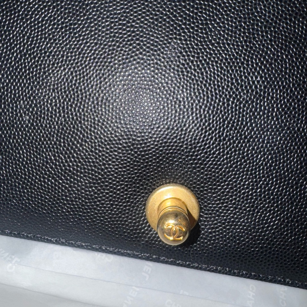 Chanel Boy Bag Medium Black w/Gold Hardware - Picture 5 of 17